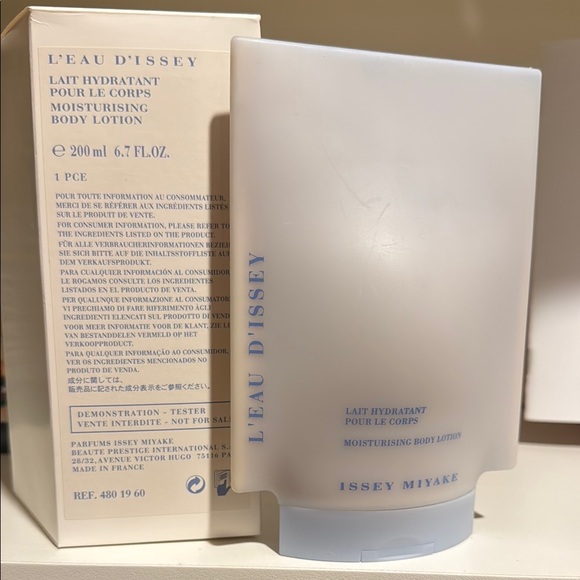 L’Eau D’Issey Moisturizing Body Lotion ~ Bath and Body ~ Issey Miyake - Picture 7 of 7